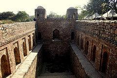 Tombs-delhi